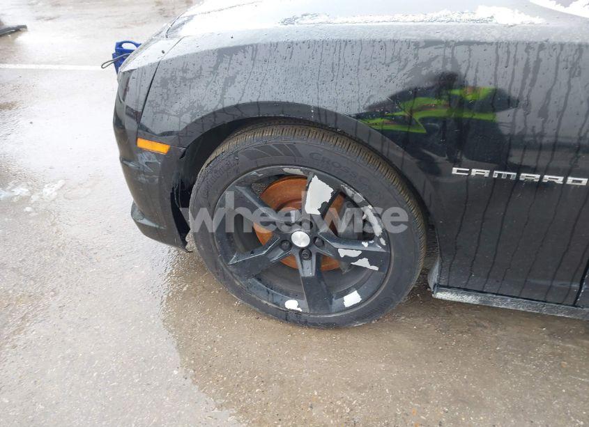 Photo 6 of 2010 Chevrolet Camaro 1SS (VIN 2G1FJ1EJ9A9171053)