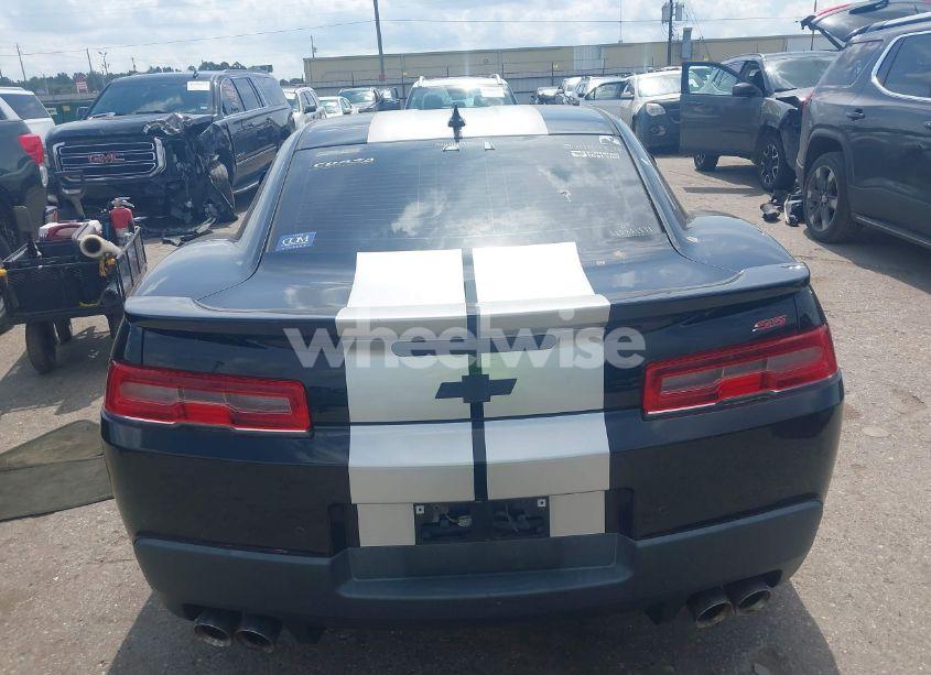 Photo 16 of 2015 Chevrolet Camaro 2SS (VIN 2G1FJ1EW7F9103577)