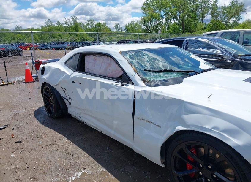 Photo 14 of 2015 Chevrolet Camaro 2SS (VIN 2G1FJ1EW8F9105046)