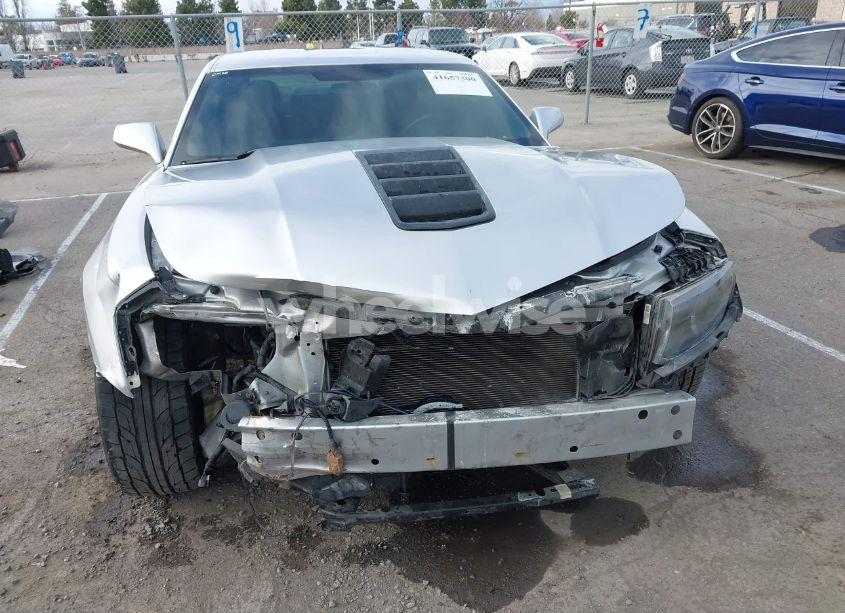 Photo 13 of 2015 Chevrolet Camaro 2SS (VIN 2G1FJ1EW9F9103578)