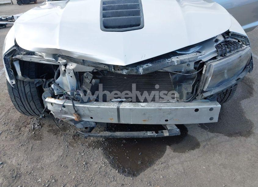 Photo 6 of 2015 Chevrolet Camaro 2SS (VIN 2G1FJ1EW9F9103578)