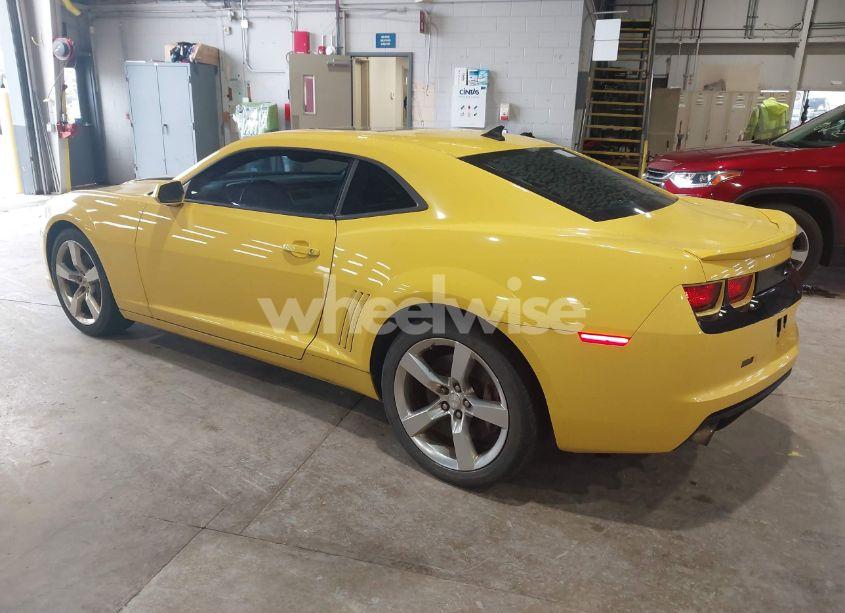 Photo 3 of 2010 Chevrolet Camaro 2SS (VIN 2G1FK1EJ0A9139640)