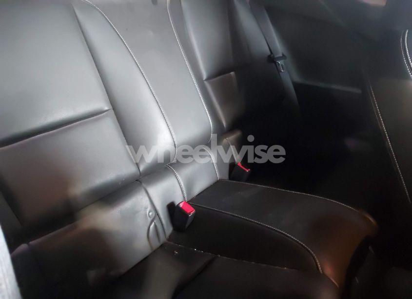 Photo 8 of 2010 Chevrolet Camaro 2SS (VIN 2G1FK1EJ0A9139640)