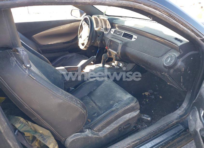 Photo 5 of 2013 Chevrolet Camaro 2SS (VIN 2G1FK1EJ0D9190107)