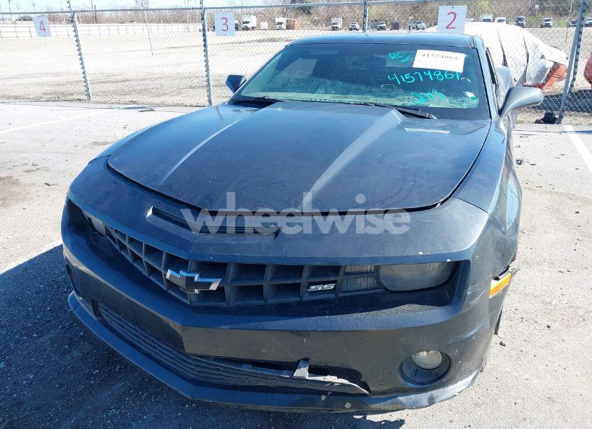 Photo 6 of 2013 Chevrolet Camaro 2SS (VIN 2G1FK1EJ0D9190107)