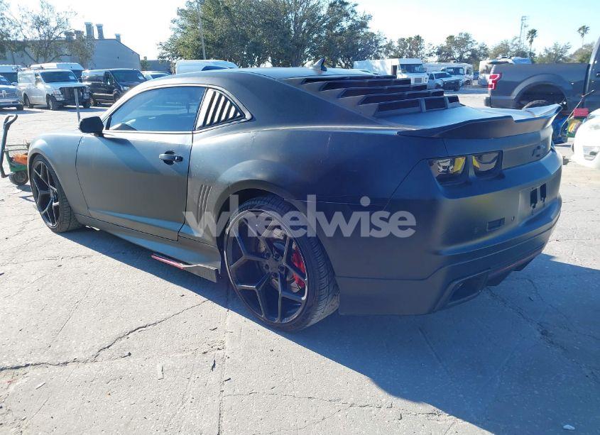 Photo 3 of 2011 Chevrolet Camaro 2SS (VIN 2G1FK1EJ1B9124811)