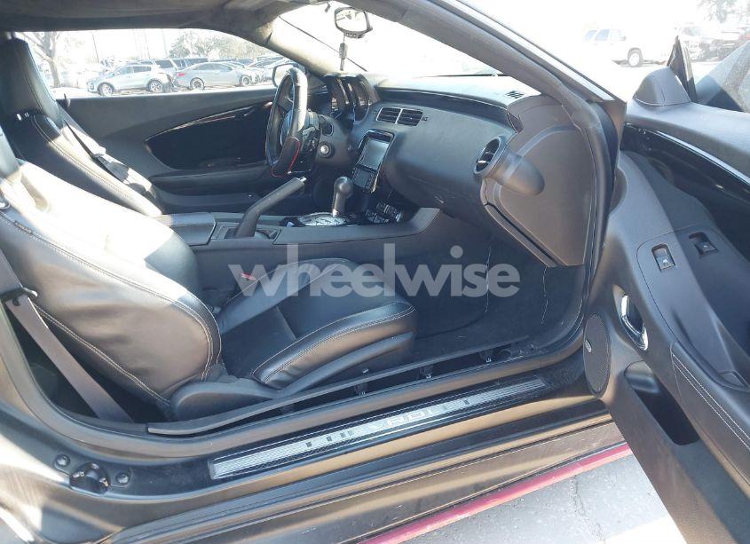 Photo 5 of 2011 Chevrolet Camaro 2SS (VIN 2G1FK1EJ1B9124811)