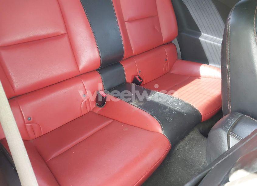 Photo 8 of 2011 Chevrolet Camaro 2SS (VIN 2G1FK1EJ1B9193238)