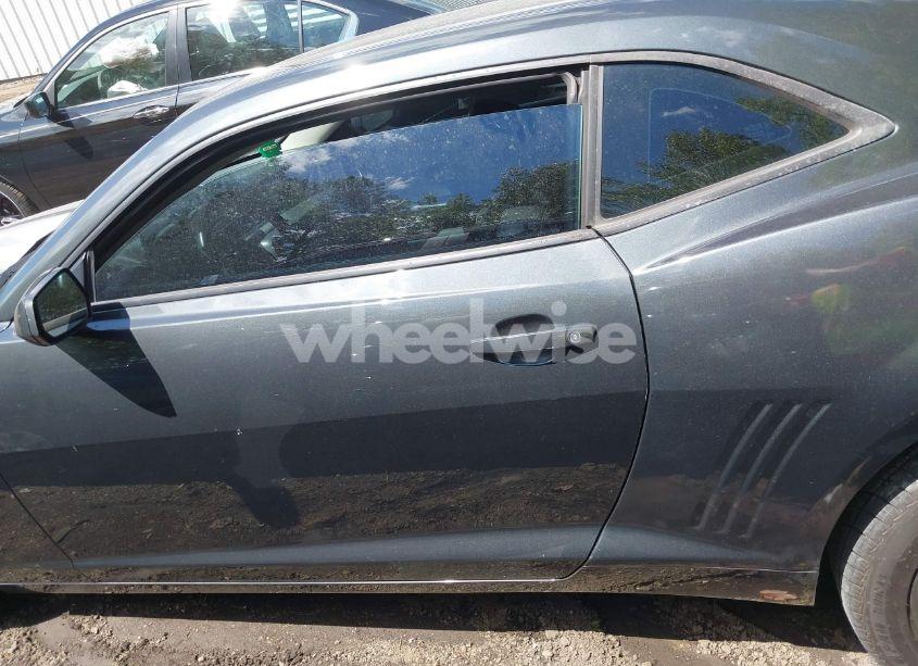 Photo 14 of 2013 Chevrolet Camaro 2SS (VIN 2G1FK1EJ1D9141885)