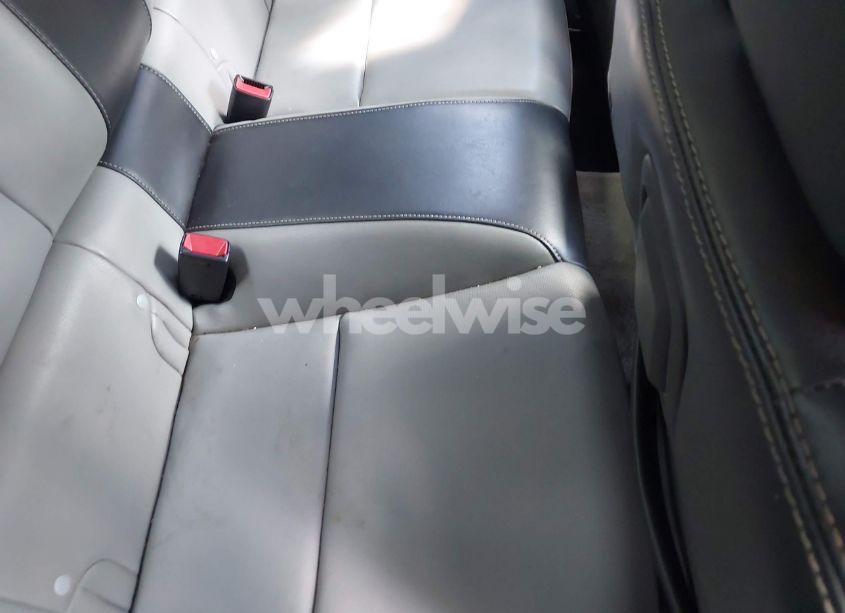 Photo 8 of 2013 Chevrolet Camaro 2SS (VIN 2G1FK1EJ1D9141885)