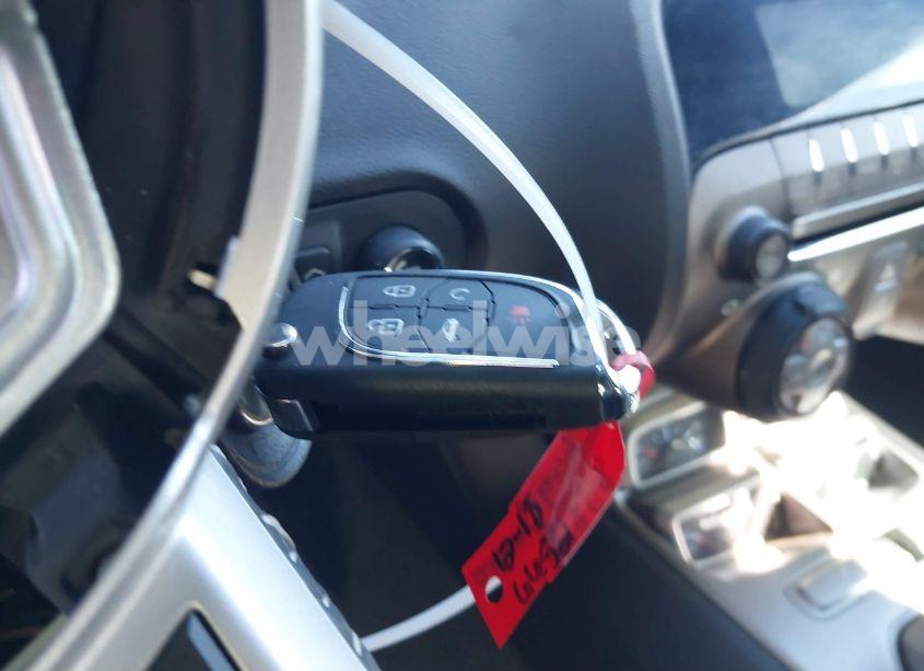 Photo 11 of 2011 Chevrolet Camaro 2SS (VIN 2G1FK1EJ2B9156652)