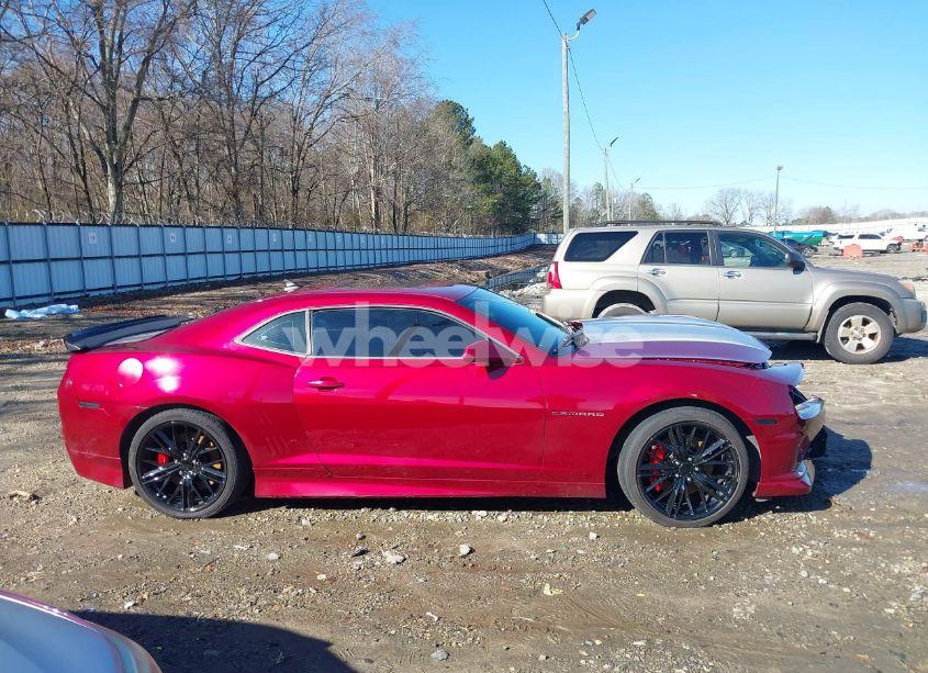 Photo 13 of 2011 Chevrolet Camaro 2SS (VIN 2G1FK1EJ2B9156652)