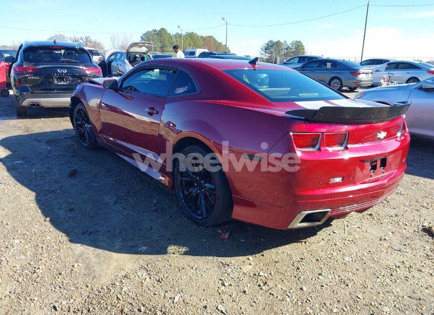 Photo 3 of 2011 Chevrolet Camaro 2SS (VIN 2G1FK1EJ2B9156652)