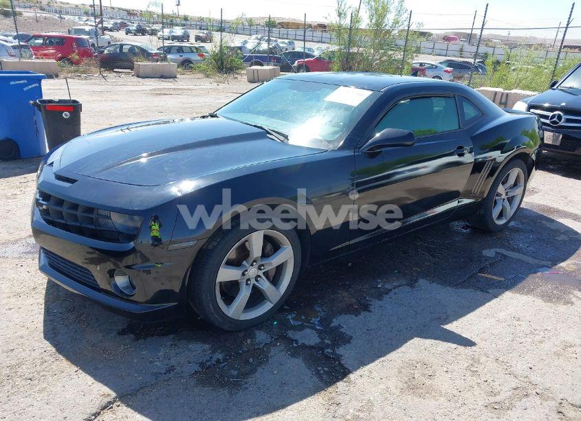 Photo 2 of 2012 Chevrolet Camaro 2SS (VIN 2G1FK1EJ2C9100664)