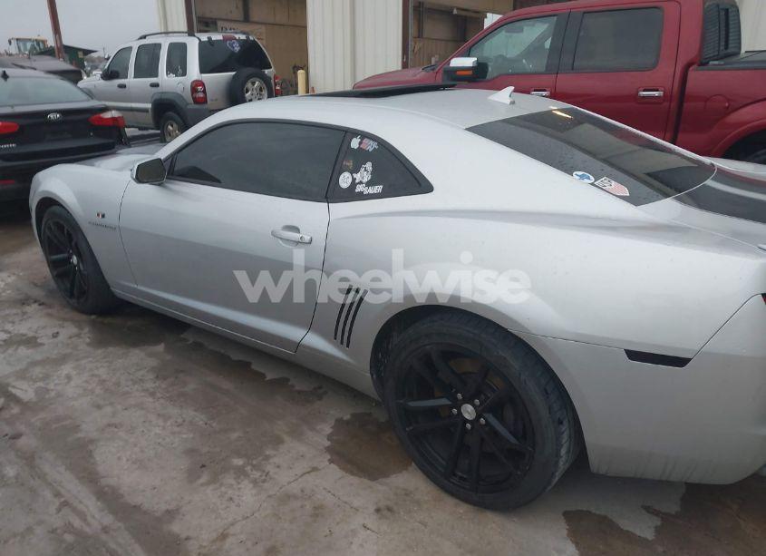 Photo 13 of 2012 Chevrolet Camaro 2SS (VIN 2G1FK1EJ2C9187420)