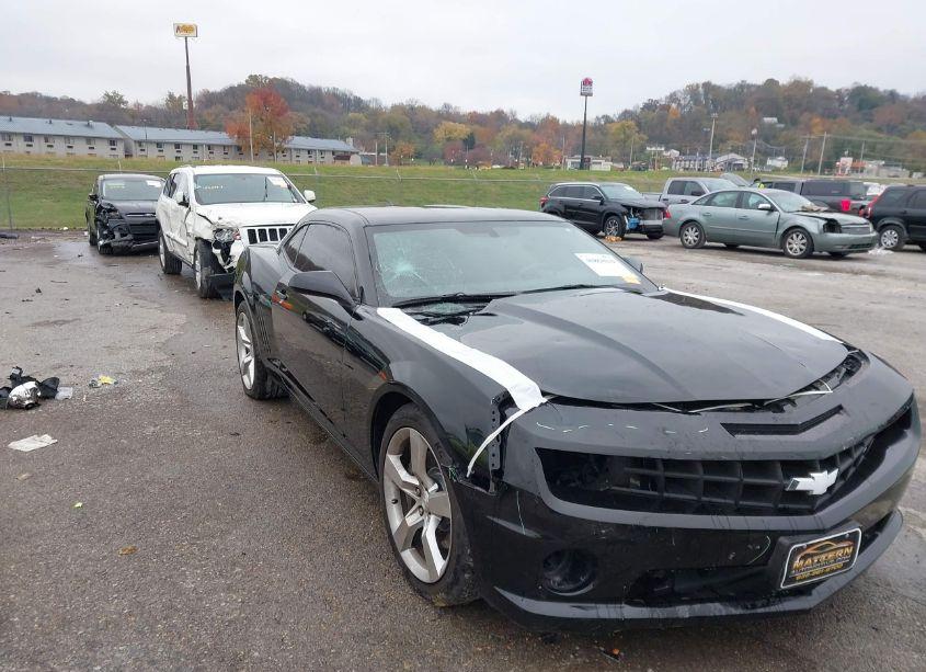 Photo 17 of 2010 Chevrolet Camaro 2SS (VIN 2G1FK1EJ3A9216419)