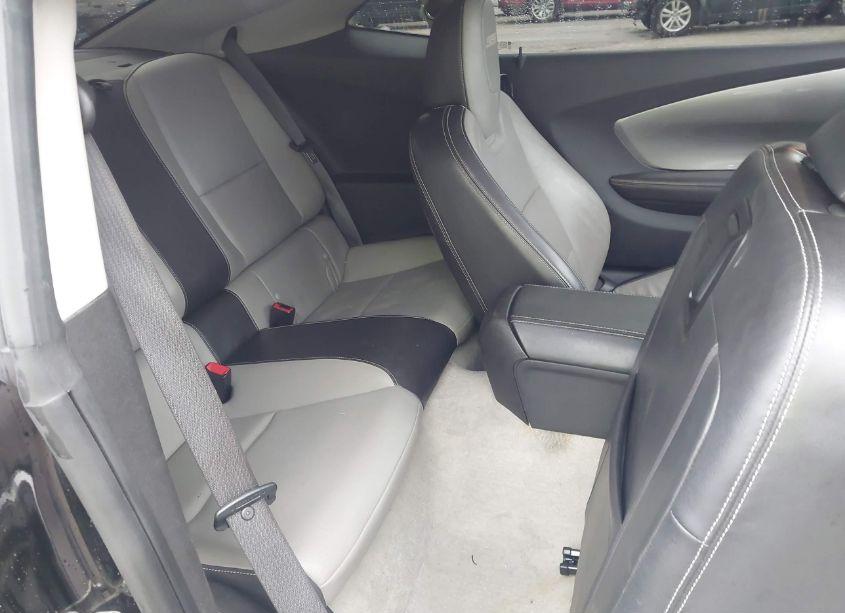 Photo 8 of 2010 Chevrolet Camaro 2SS (VIN 2G1FK1EJ3A9216419)