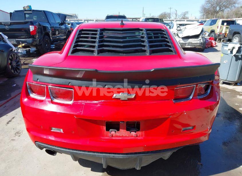 Photo 17 of 2011 Chevrolet Camaro 2SS (VIN 2G1FK1EJ3B9213621)