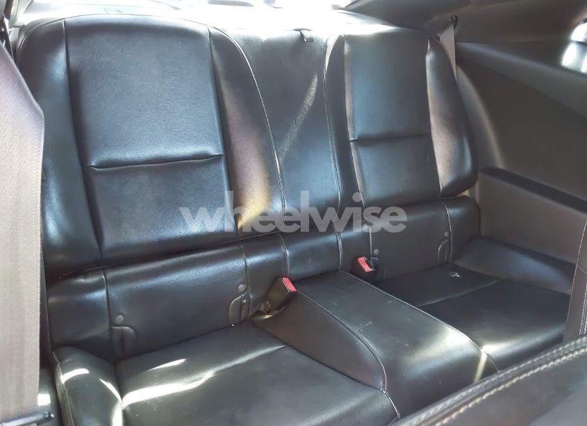 Photo 8 of 2011 Chevrolet Camaro 2SS (VIN 2G1FK1EJ3B9213621)