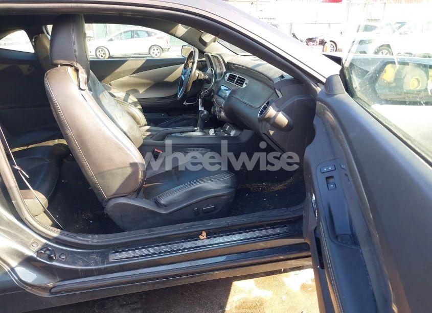 Photo 5 of 2012 Chevrolet Camaro 2SS (VIN 2G1FK1EJ4C9169338)