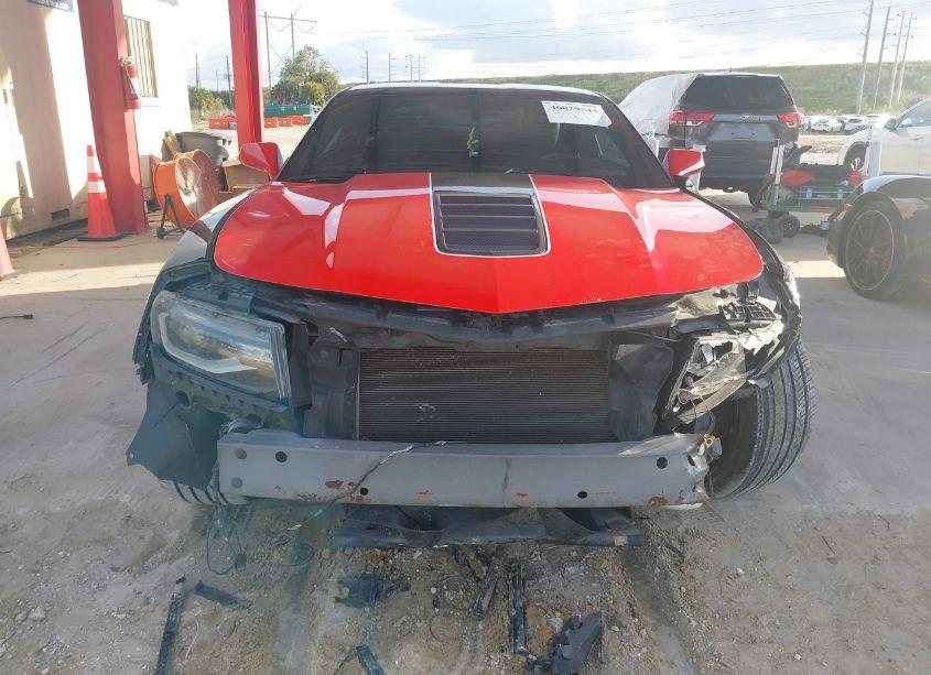 Photo 12 of 2014 Chevrolet Camaro 2SS (VIN 2G1FK1EJ4E9285822)