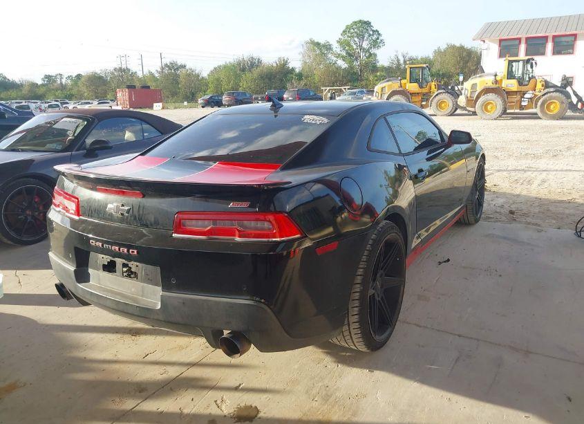 Photo 4 of 2014 Chevrolet Camaro 2SS (VIN 2G1FK1EJ4E9285822)