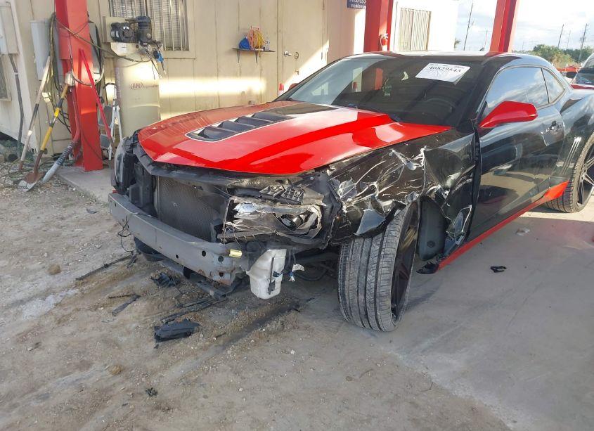 Photo 6 of 2014 Chevrolet Camaro 2SS (VIN 2G1FK1EJ4E9285822)