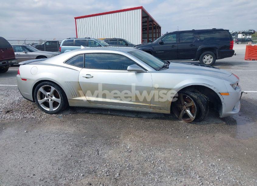 Photo 13 of 2014 Chevrolet Camaro 2SS (VIN 2G1FK1EJ4E9323338)