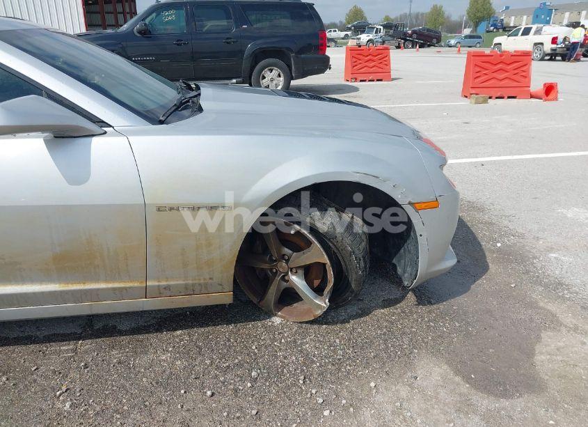 Photo 17 of 2014 Chevrolet Camaro 2SS (VIN 2G1FK1EJ4E9323338)