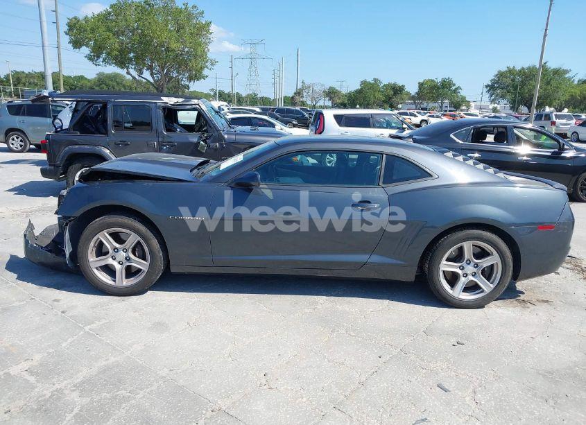 Photo 15 of 2010 Chevrolet Camaro 2SS (VIN 2G1FK1EJ5A9176800)