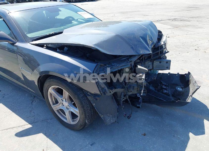 Photo 18 of 2010 Chevrolet Camaro 2SS (VIN 2G1FK1EJ5A9176800)