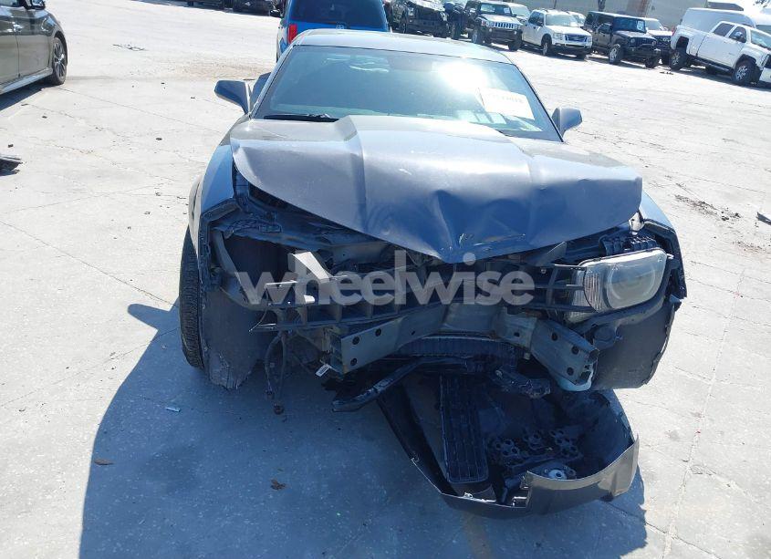 Photo 6 of 2010 Chevrolet Camaro 2SS (VIN 2G1FK1EJ5A9176800)