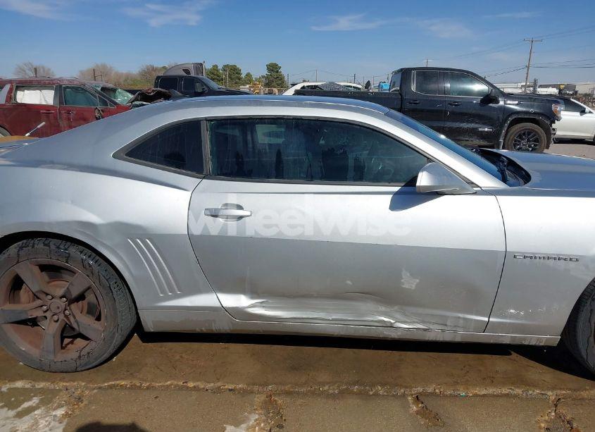 Photo 13 of 2011 Chevrolet Camaro 2SS (VIN 2G1FK1EJ5B9150294)