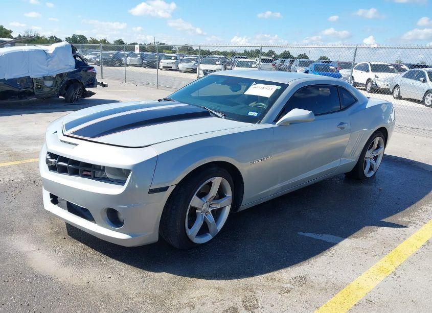 Photo 2 of 2010 Chevrolet Camaro 2SS (VIN 2G1FK1EJ6A9201767)