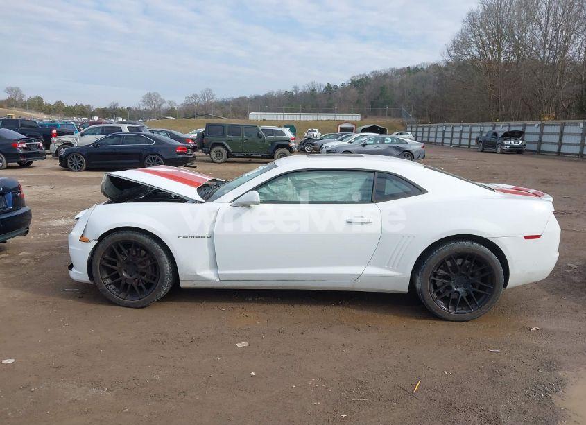 Photo 14 of 2011 Chevrolet Camaro 2SS (VIN 2G1FK1EJ8B9127186)