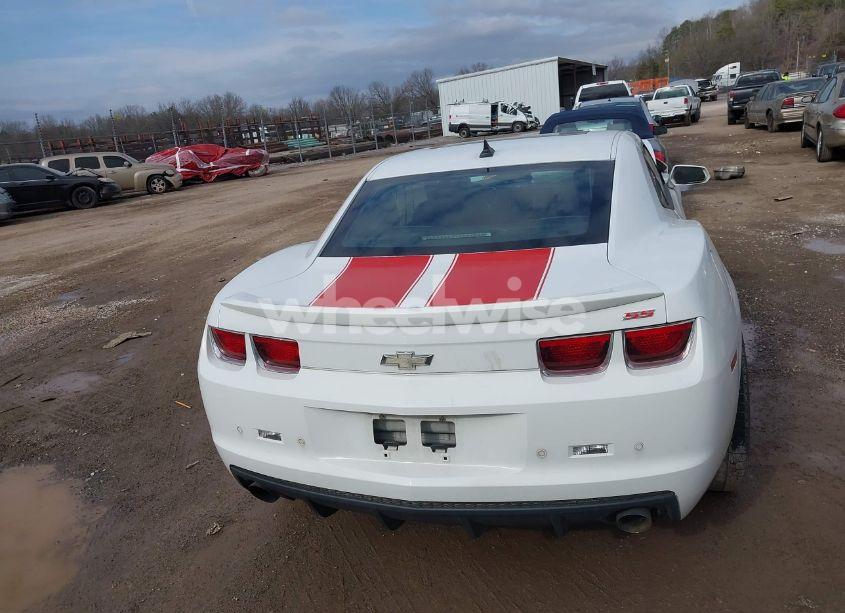 Photo 16 of 2011 Chevrolet Camaro 2SS (VIN 2G1FK1EJ8B9127186)