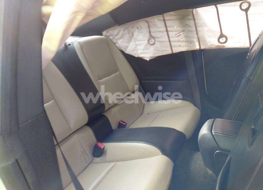 Photo 8 of 2011 Chevrolet Camaro 2SS (VIN 2G1FK1EJ8B9127186)