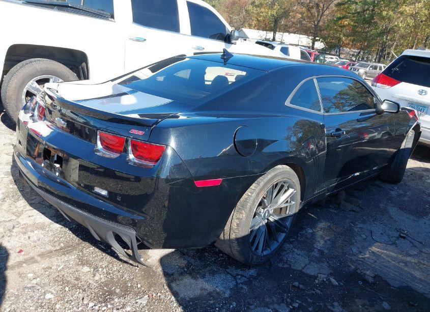 Photo 4 of 2012 Chevrolet Camaro 2SS (VIN 2G1FK1EJ8C9122376)
