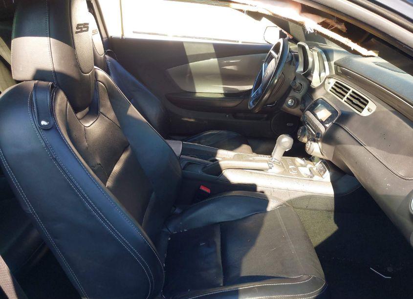 Photo 5 of 2012 Chevrolet Camaro 2SS (VIN 2G1FK1EJ8C9122376)