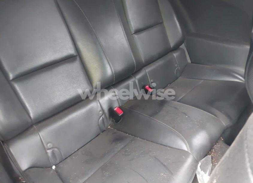 Photo 8 of 2010 Chevrolet Camaro 2SS (VIN 2G1FK1EJ9A9137692)