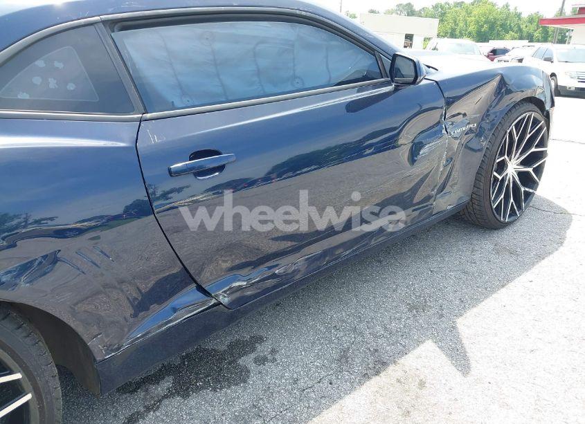 Photo 18 of 2010 Chevrolet Camaro 2SS (VIN 2G1FK1EJ9A9225884)