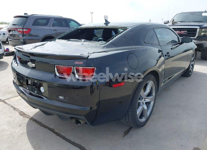 Photo 4 of 2012 Chevrolet Camaro 2SS (VIN 2G1FK1EJ9C9180433)