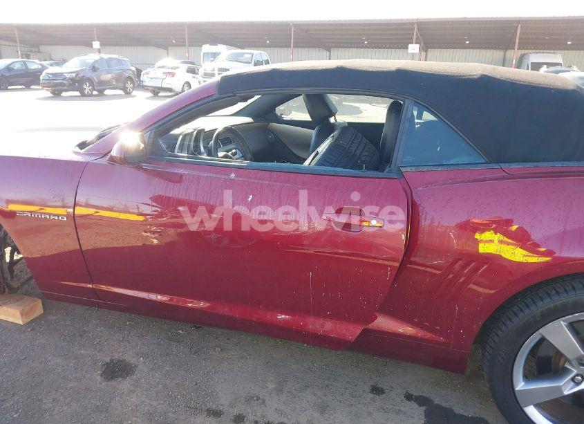 Photo 14 of 2011 Chevrolet Camaro 2SS (VIN 2G1FK3DJ1B9179045)