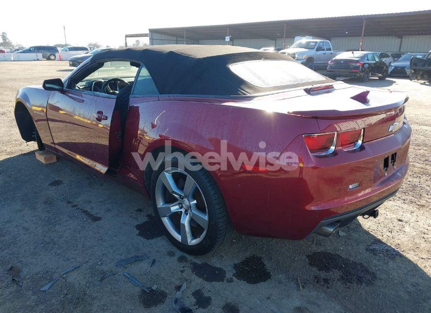 Photo 3 of 2011 Chevrolet Camaro 2SS (VIN 2G1FK3DJ1B9179045)