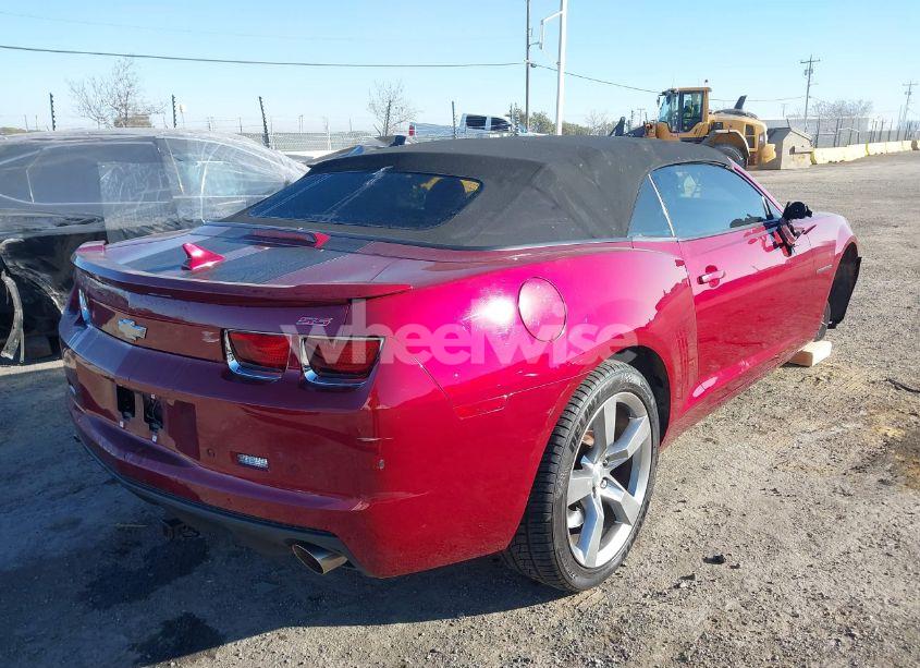 Photo 4 of 2011 Chevrolet Camaro 2SS (VIN 2G1FK3DJ1B9179045)