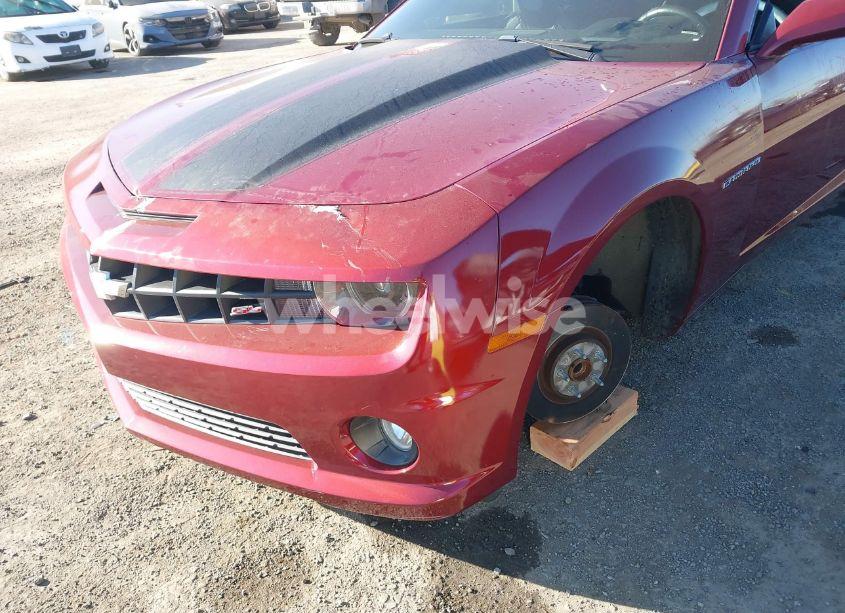 Photo 6 of 2011 Chevrolet Camaro 2SS (VIN 2G1FK3DJ1B9179045)