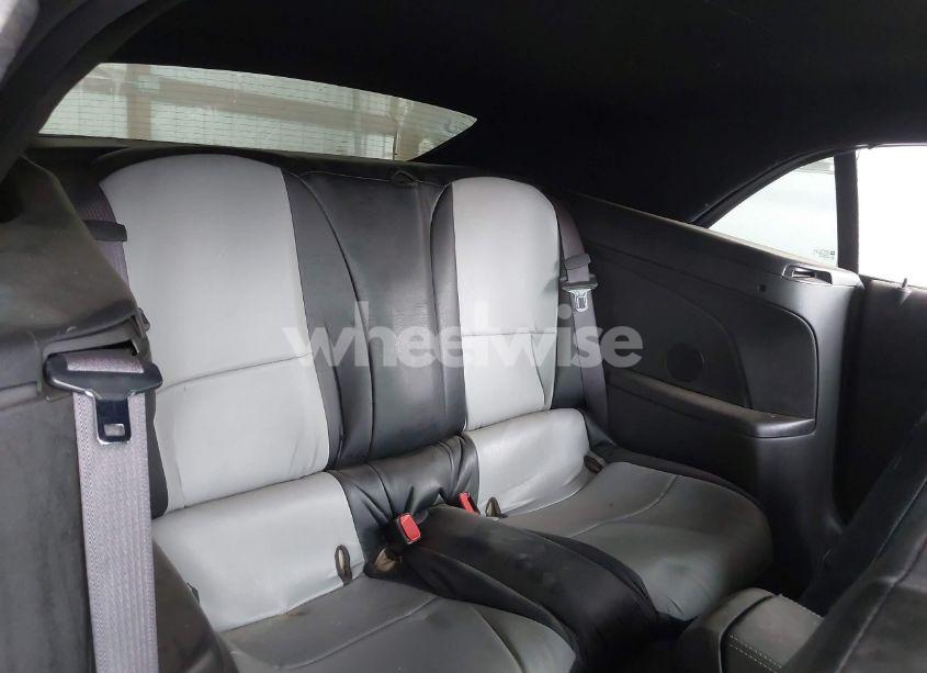 Photo 8 of 2011 Chevrolet Camaro 2SS (VIN 2G1FK3DJ1B9179045)