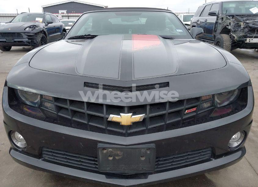 Photo 12 of 2012 Chevrolet Camaro 2SS (VIN 2G1FK3DJ1C9114603)