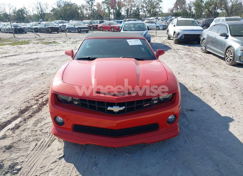 Photo 13 of 2011 Chevrolet Camaro 2SS (VIN 2G1FK3DJ2B9160147)