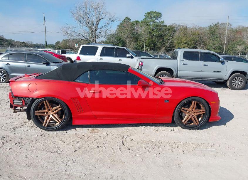 Photo 14 of 2011 Chevrolet Camaro 2SS (VIN 2G1FK3DJ2B9160147)